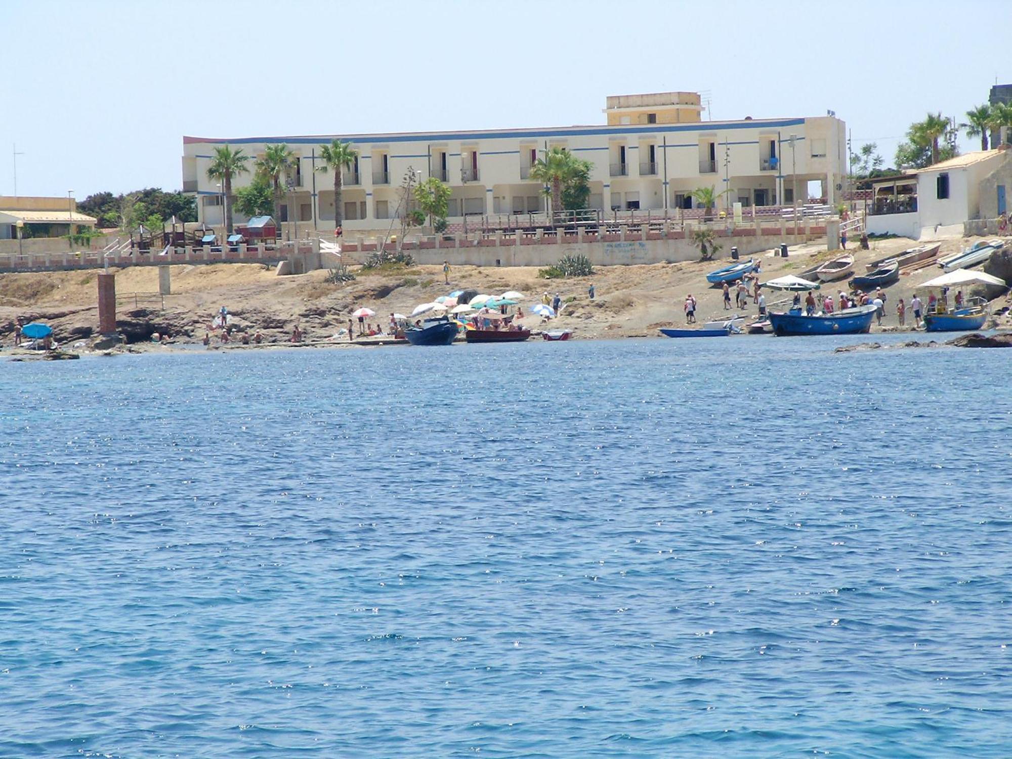 Hotel Vittorio Portopalo Di Capo Passero Exterior photo